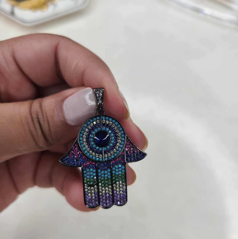 Charmed Collection Pendant - Picture 2 of 8